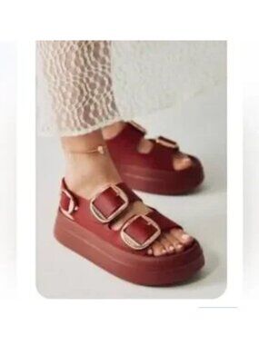 Jeffrey Campbell Blithe Burgundy Platform Sandals Size 9